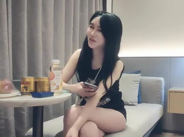 七天高端外围08-27网红脸妹子翻车了