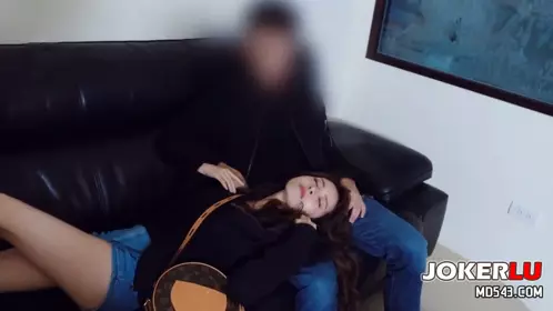 [SWAG]LJ-0010邻居妹妹喝醉酒