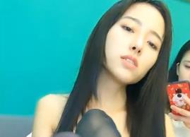 贝贝下海黄播密码房和闺蜜大尺度表演今晚要好好撸一炮.